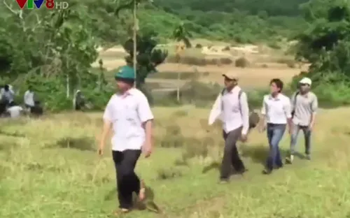 Đoàn liên ngành tỉnh Quảng Nam kiểm tra hiện trường phá rừng ở Tiên Lãnh