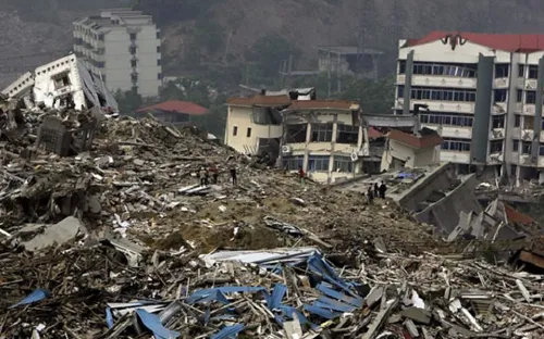 Động đất mạnh ở Indonesia, 1 người thiệt mạng