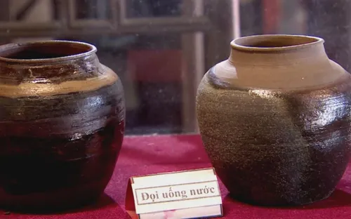 Người giữ hồn gốm cổ ở làng Phước Tích, Thừa Thiên Huế