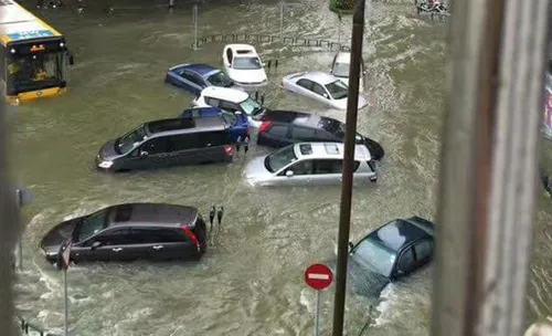 Bão Hato đổ bộ Trung Quốc, ít nhất 5 người thiệt mạng