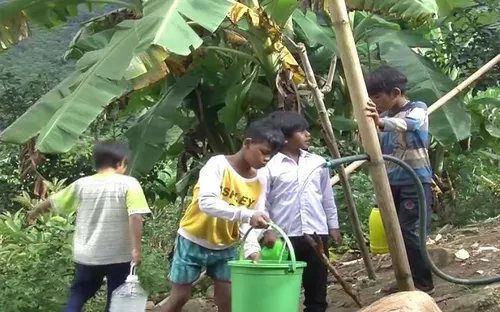 Những ngôi trường "hai không" tại Kon Tum