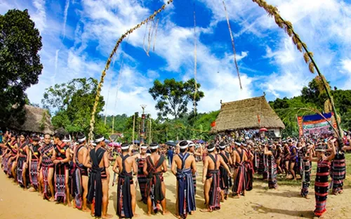 Người Cơ Tu với Festival di sản Quảng Nam