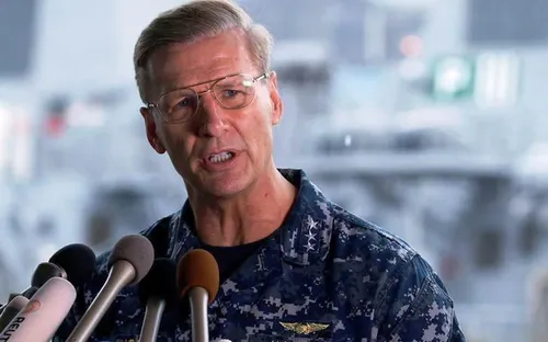 Tư lệnh hạm đội 7 của Mỹ bị sa thải sau sự cố đâm tàu