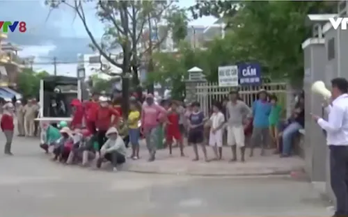 Khánh Hòa khởi tố vụ chống người thi hành công vụ