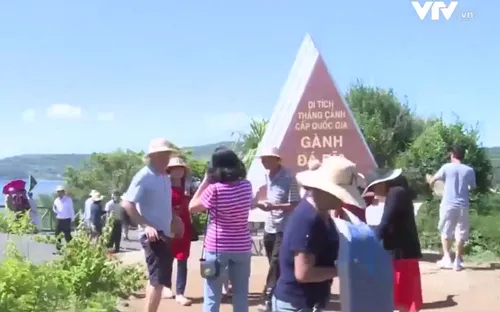 Đoàn famtrip quốc tế khảo sát du lịch Phú Yên