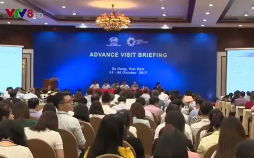 Đại diện các thành viên khảo sát công tác tổ chức APEC tại Đà Nẵng