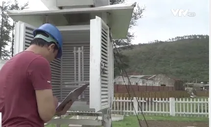 Lặng thầm nghề quan trắc khí tượng trong bão số 10