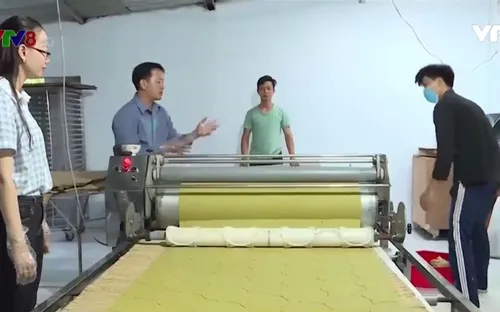 Sáng kiến máy "chà vỏ khoai lang" độc đáo