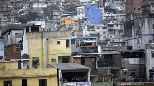 Du khách bị bắn khi lạc vào khu ổ chuột ở Brazil