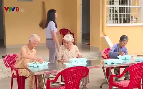 Nha Trang phấn đấu không còn người lang thang xin ăn