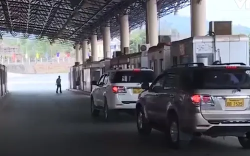 Quảng Trị: Tăng cường kiểm soát xe biển số Lào