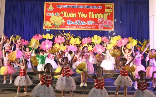 Khai mạc Hội trại Xuân thiếu nhi 2017