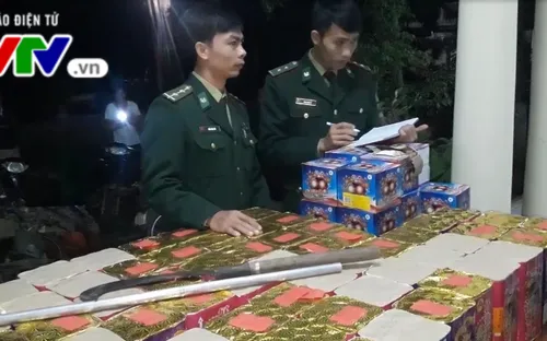 Quảng Trị bắt giữ vận chuyển pháo lậu từ Lào về Việt Nam