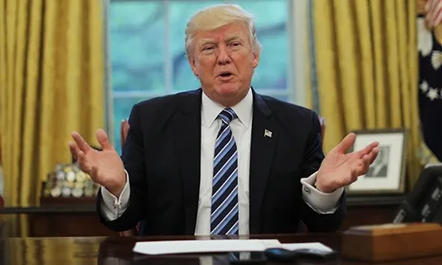 Bạo lực Virginia: Tổng thống Trump đổ lỗi cho cả hai phe