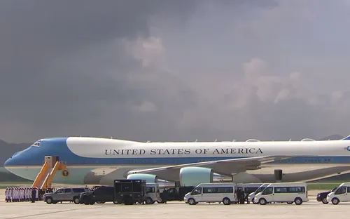 Video: Tổng thống Hoa Kỳ Donald Trump đến Đà Nẵng