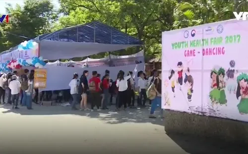 TT-Huế: Hơn 1.000 học sinh tham gia Ngày hội sức khỏe vì tuổi trẻ