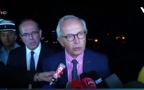 Nghi phạm lao xe vào nhà hàng pizza ở Pháp có bệnh tâm thần