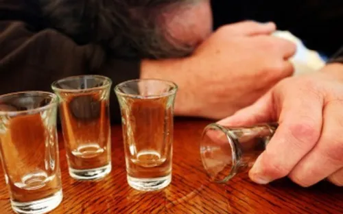 Nhậu liên tục 2 ngày, 3 phụ nữ tử vong