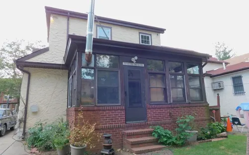 Ngôi nhà thơ ấu của Tổng thống Trump được cho thuê trên Airbnb