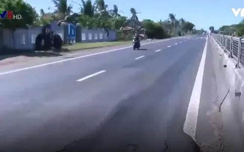 Phú Yên: Xuất hiện hằn lún vệt bánh xe tại Quốc lộ 1