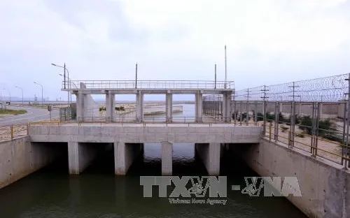 Xây dựng hệ thống quan trắc cảnh báo môi trường biển tại 4 tỉnh miền Trung