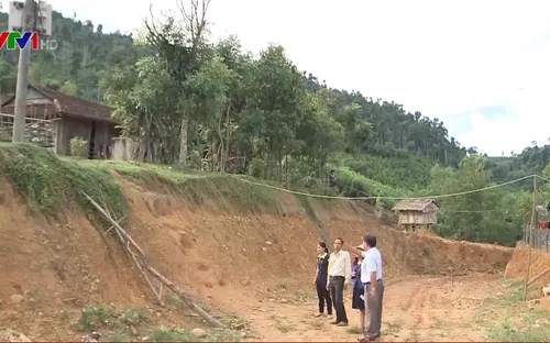 Quảng Ngãi: Người dân vùng cao vẫn phải sống chung với nỗi lo sạt lở