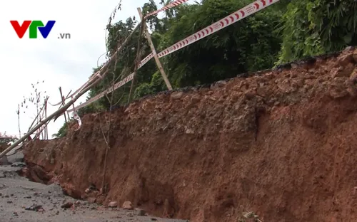 Sạt lở tuyến Quốc lộ 28B đoạn qua tỉnh Bình Thuận