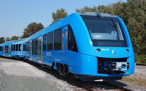 Tàu chạy bằng pin nhiên liệu hydro đầu tiên trên thế giới
