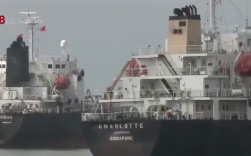 Quảng Ngãi: Cảnh sát biển bắt giữ gần 9000 m3 dầu không hợp pháp