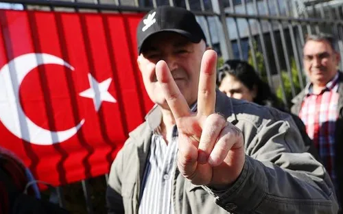 Đức cáo buộc Thổ Nhĩ Kỳ theo dõi những người ủng hộ Giáo sĩ Gulen