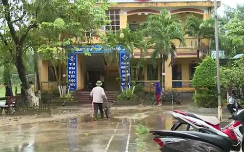 Thừa Thiên Huế khẩn trương khắc phục hư hỏng trường lớp do mưa lũ