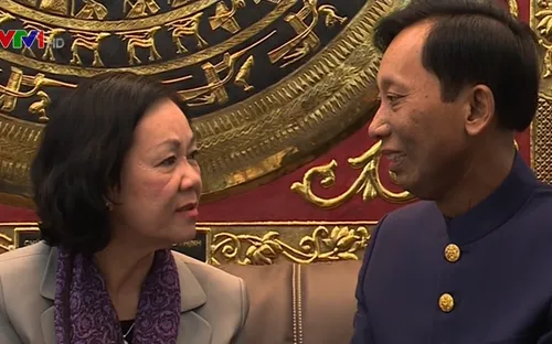 Đồng chí Trương Thị Mai thăm chức sắc tiêu biểu công giáo và tin lành phía Nam