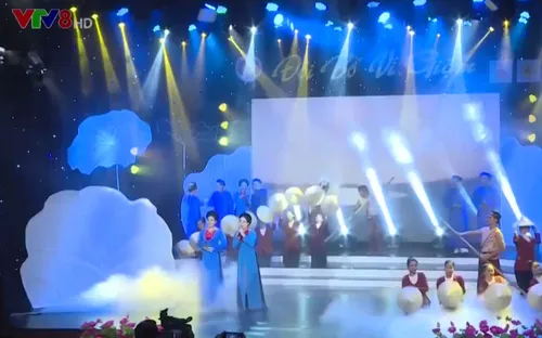 Ấn tượng chương trình cầu truyền hình nghệ thuật “Đôi bờ Ví Dặm”