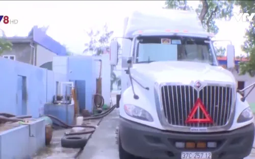 Nghệ An: Phát hiện đường dây trộn xăng với dung môi, bột tạo màu