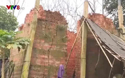 Khó khăn trong chuyển đổi nghề cho người làm gạch truyền thống ở Huế