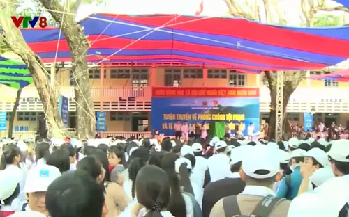 Truyền thông phòng chống tội phạm và ma tuý cho học sinh THPT miền Trung và miền Nam