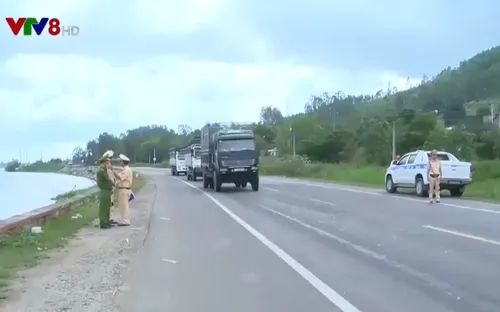 Tăng cường chống buôn lậu trên Quốc lộ 19