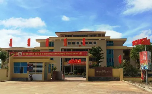 Quảng Bình phát hiện Bí thư huyện bổ nhiệm, tiếp nhận nhiều người thân trái quy định