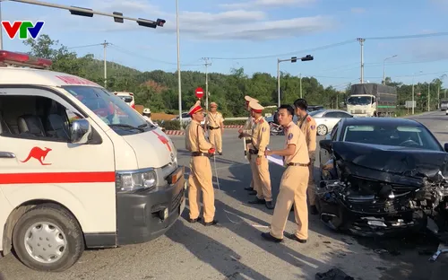 Liên tiếp nhiều vụ tai nạn giao thông tại miền Trung