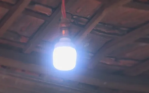 Phú Yên đóng điện cho làng kinh tế mới cuối cùng của tỉnh