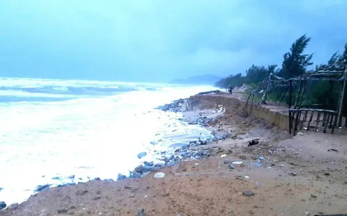 300 tỷ xây kè chống sạt lở bờ biển Thuận An - Tư Hiền