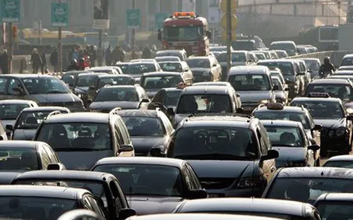 EU nhất trí giảm 40% lượng khí thải xe ô tô