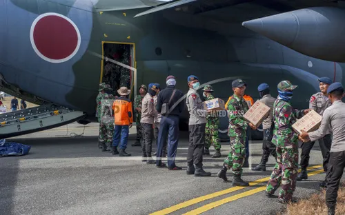 Indonesia: Các nguồn viện trợ đổ về Palu sau trận động đất gây sóng thần