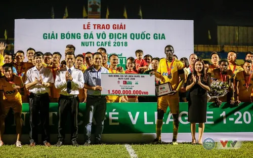 ẢNH: Ngoại binh toả sáng, FLC Thanh Hoá giành ngôi Á quân V.League 2018