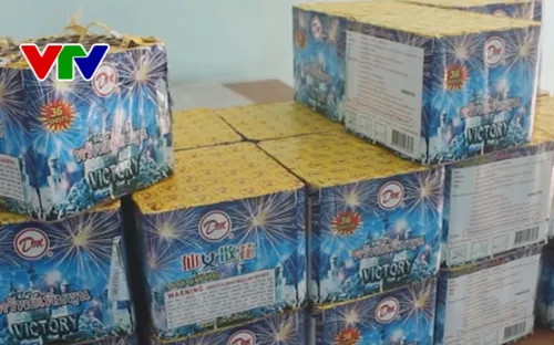 Quảng Trị bắt hai đối tượng vận chuyển gần 3 tạ pháo hoa