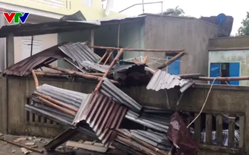 Phú Yên: 23 người bị thương, gần 150 nhà dân bị sập, tốc mái do lốc xoáy