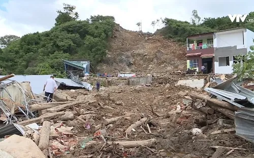 Hồ chứa nước nhân tạo ở Khánh Hoà bị vỡ: Nguyên nhân dẫn đến sạt lở bất ngờ?