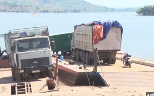 Kon Tum: Phát hiện vụ vận chuyển gỗ lậu trên lòng hồ thủy điện Se San 4