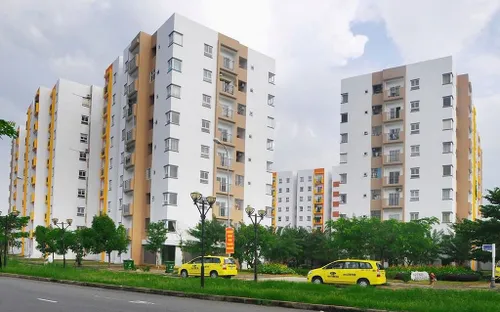 Góc khuất mua bán nhà ở xã hội