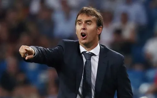 HLV Lopetegui phủ nhận việc liên hệ với ĐT Mỹ